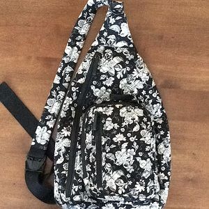 Vera Bradley shoulder bag.